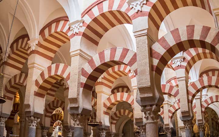La Mezquita di Cordova, la più grande moschea del mondo islamico - Itinerario Tour Spagna 8 giorni Perusia Viaggi